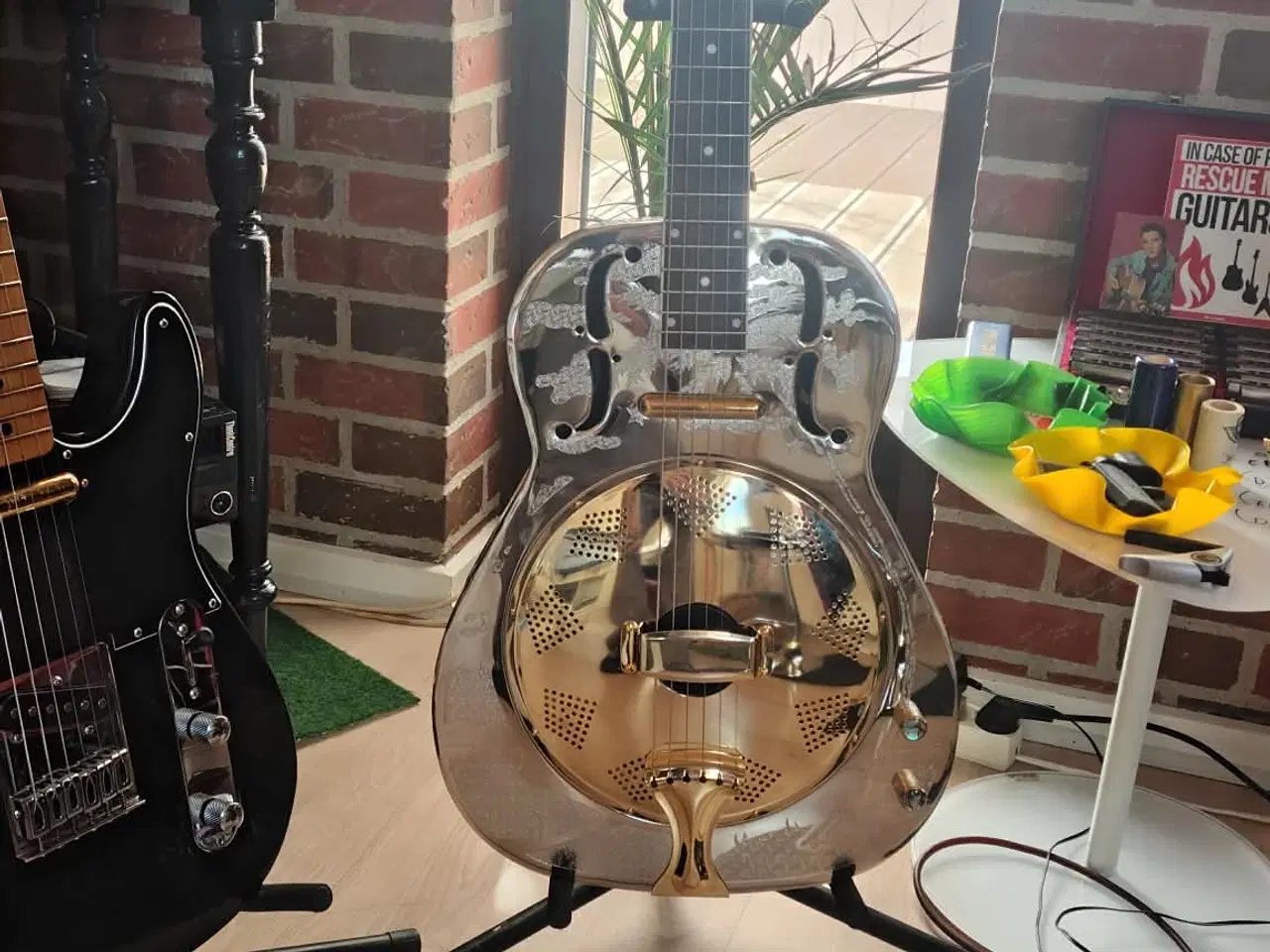 Billede 1 - Harley Benton Custom Line CLR-ResoElectric