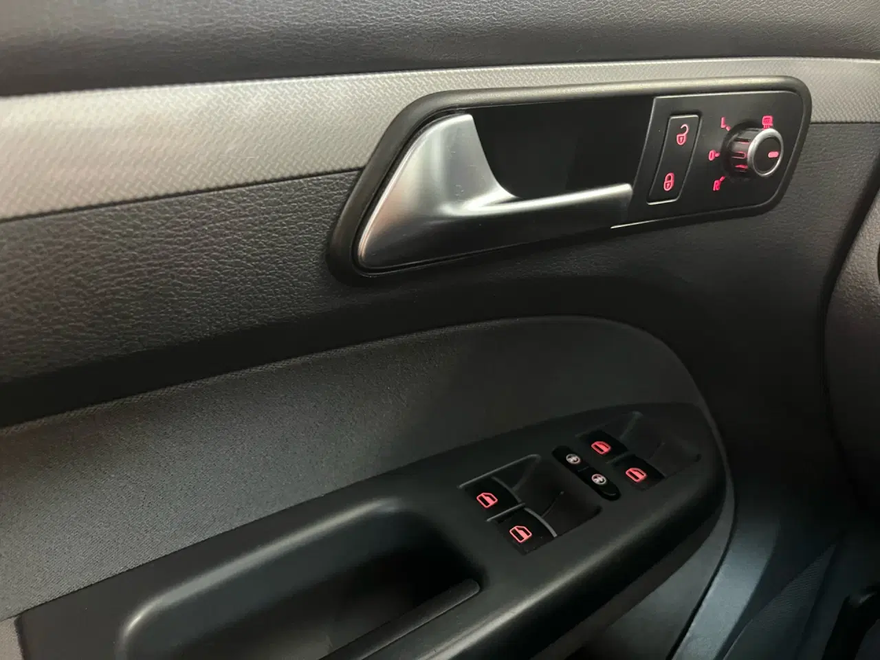 Billede 10 - VW Touran 2,0 TDI BMT Highline 140HK 6g