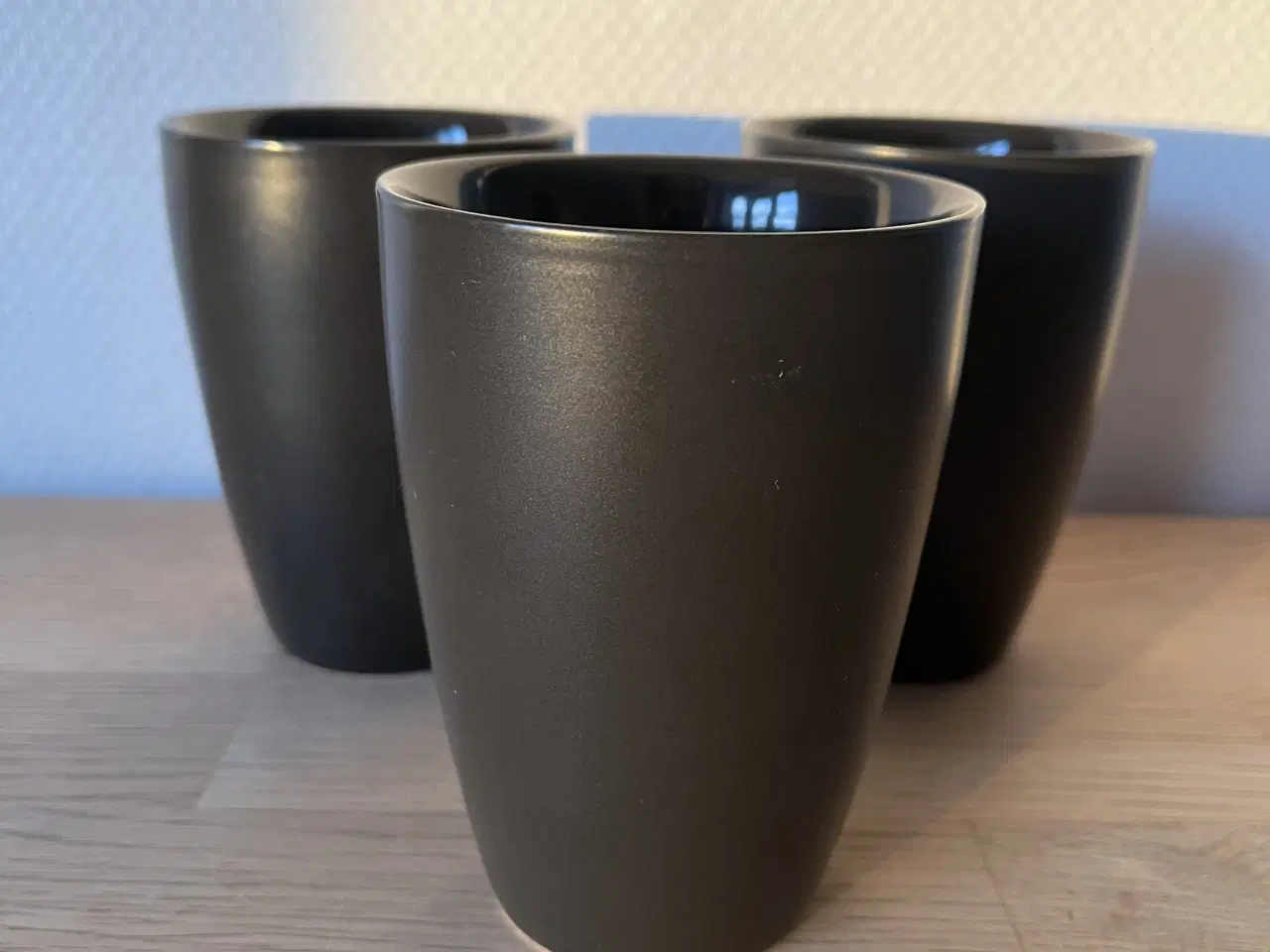 Billede 1 - MENU sorte termokrus - 50 kr./stk.