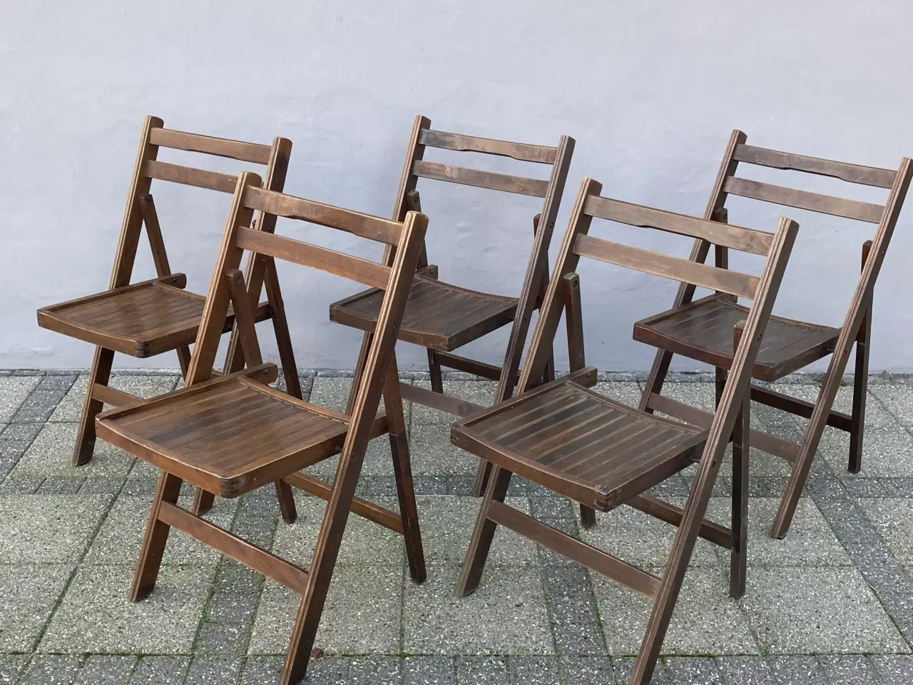 Billede 3 - 5 vintage klapstole i mørkbejset bøg