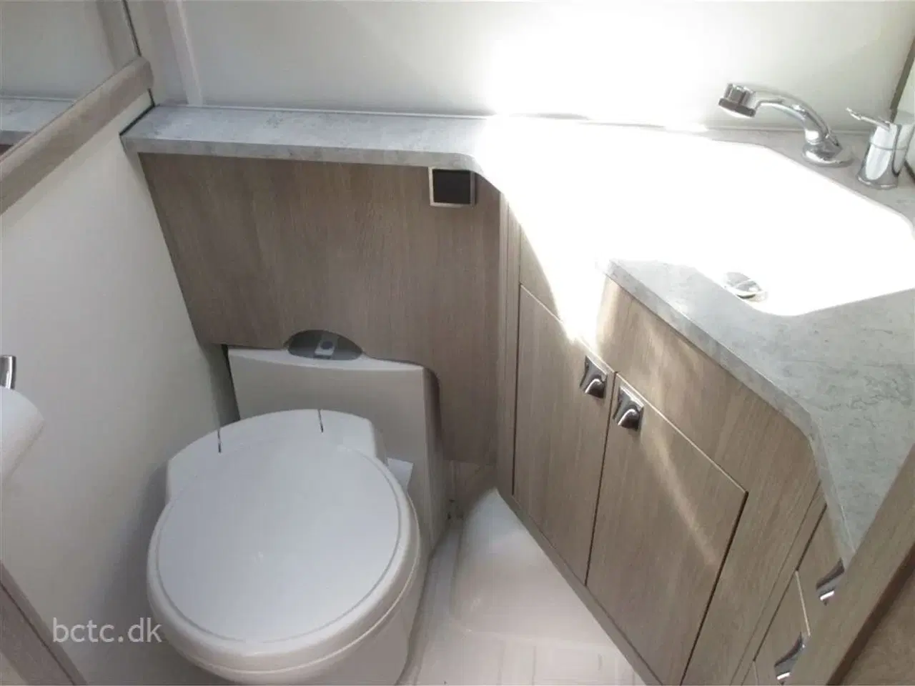 Billede 11 - 2022 - Kabe Smaragd 540 GLE KS QUEEN SELECTION