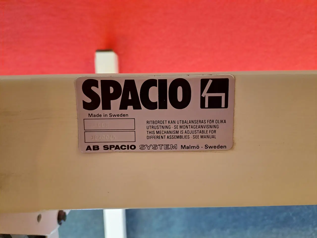 Billede 6 - SPACIO skrivebord, Arkitekt, 1 stk tilbage.