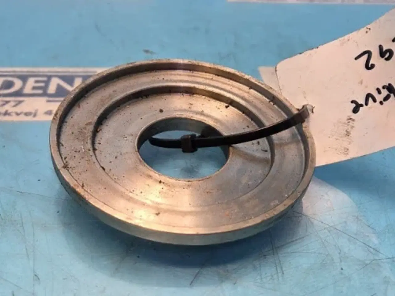 Billede 4 - Ford 8340 Afstandsskive 81864292