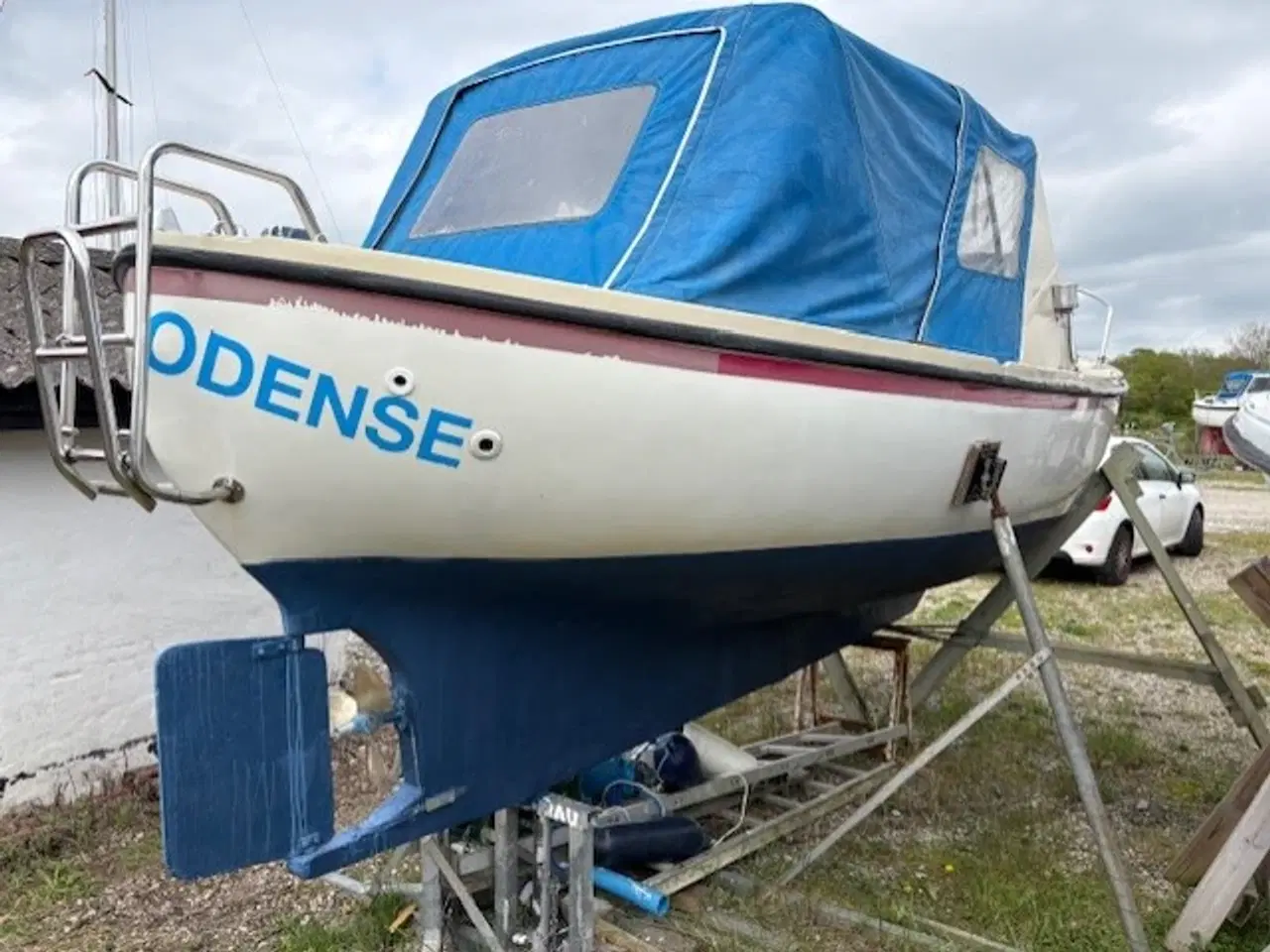 Billede 1 - Velholdt motorbåd