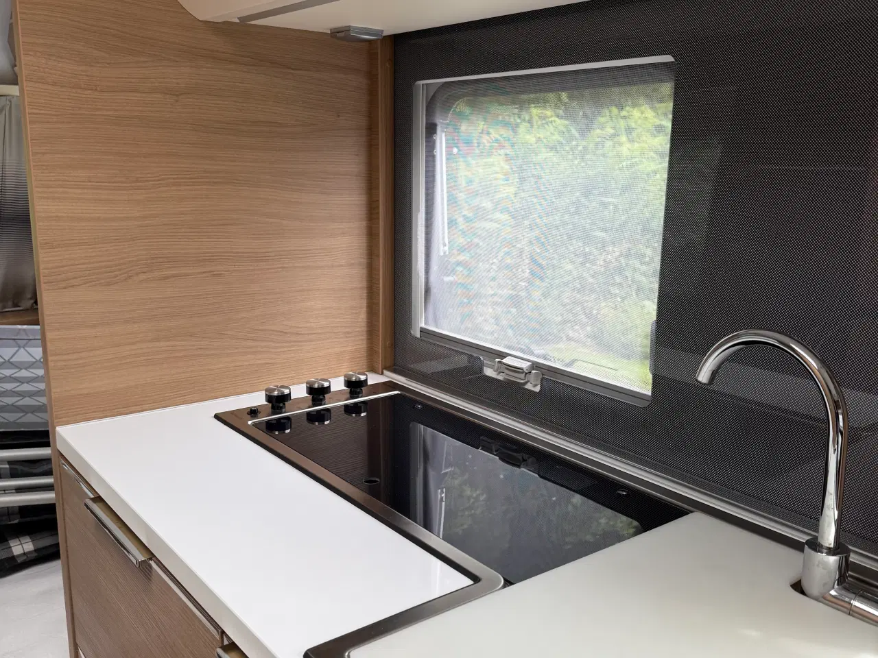 Billede 14 - Adria Adora 482Lu  Super flot stand 
