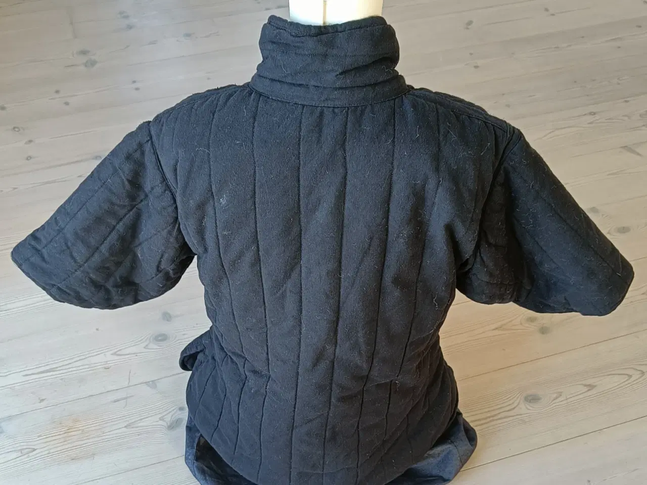 Billede 3 - Gambeson til rollespil