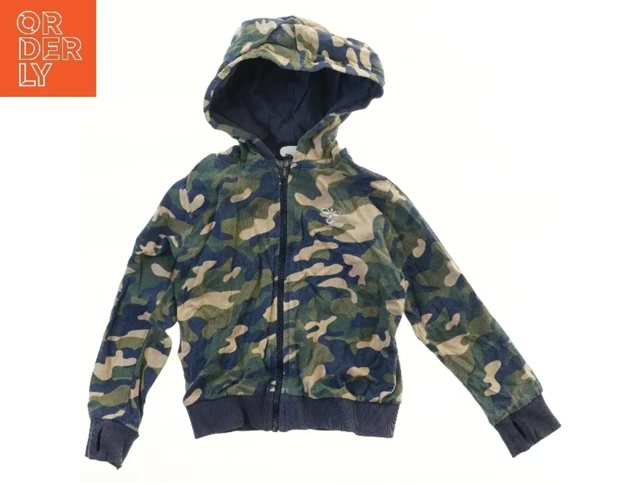 Billede 1 - Hættetrøje med kamuflage mønster fra Hummel (str. 104)