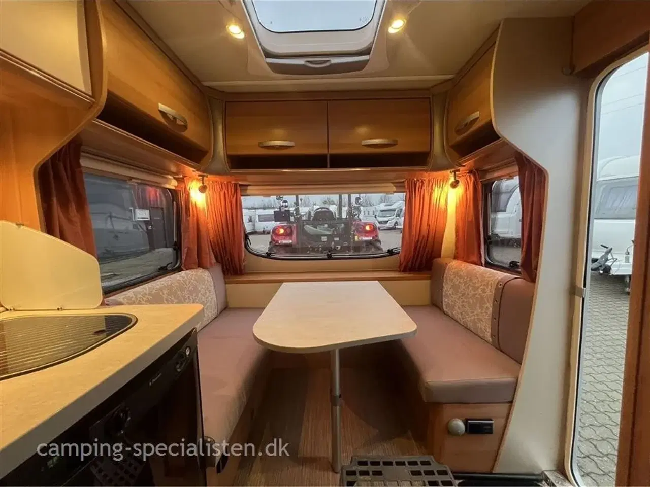 Billede 5 - 2015 - Hymer Nova Light 465   2015 Hymer Nova Light 465 - se den nu hos Camping-Specialisten.dk