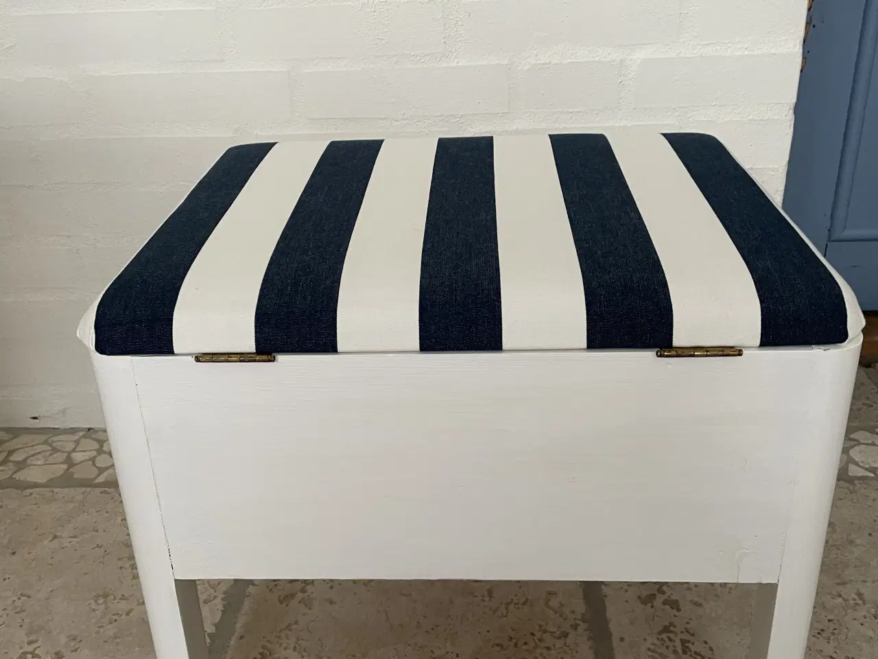 Billede 3 - Skammel med låg