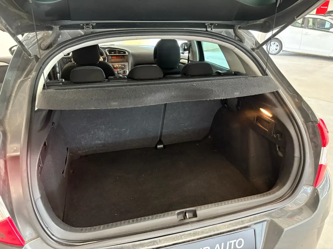 Billede 5 - Citroën C4 1,6 HDI Seduction 110HK 5d