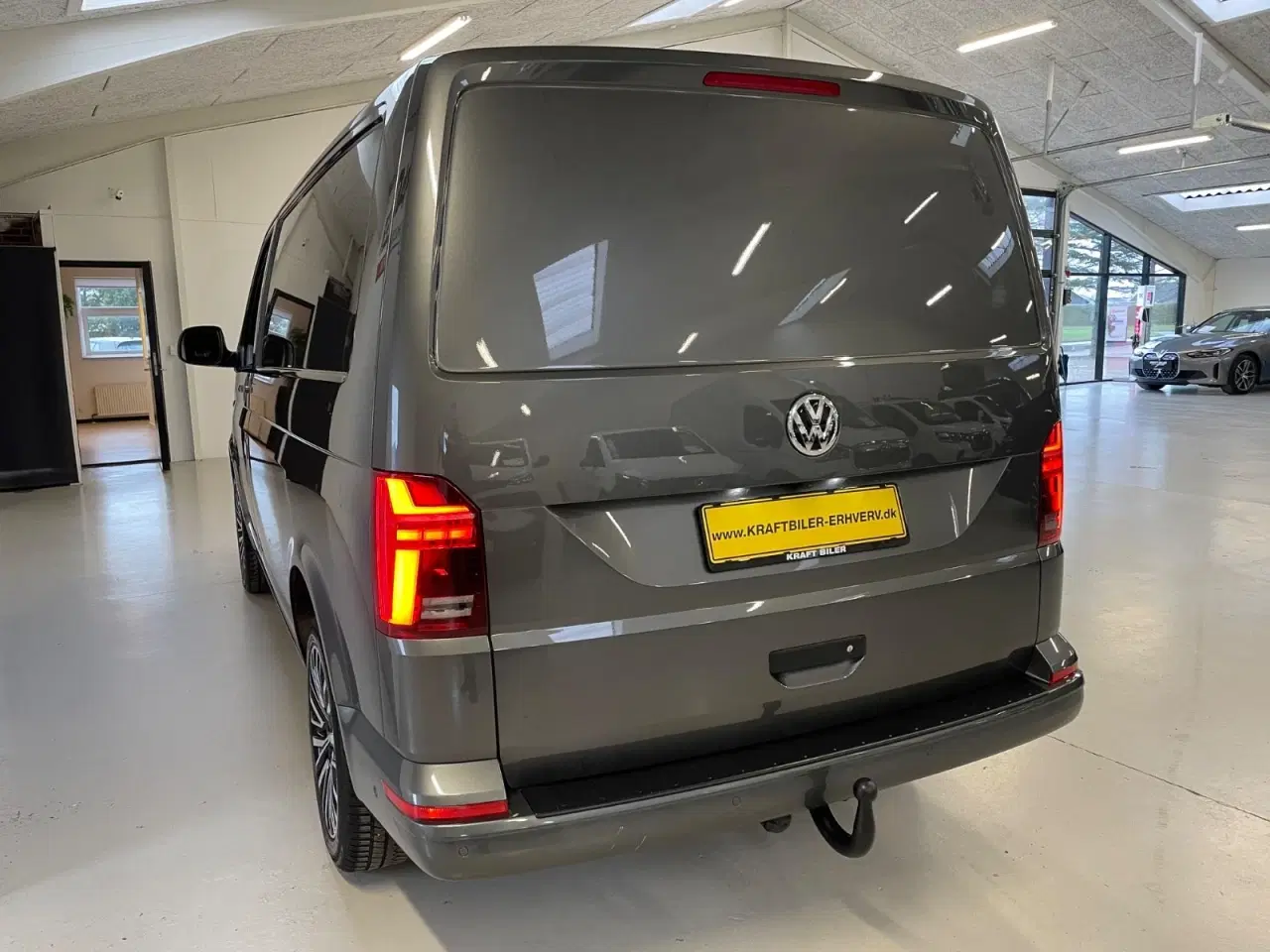 Billede 5 - VW Transporter 2,0 TDi 199 Kassevogn DSG 4Motion kort