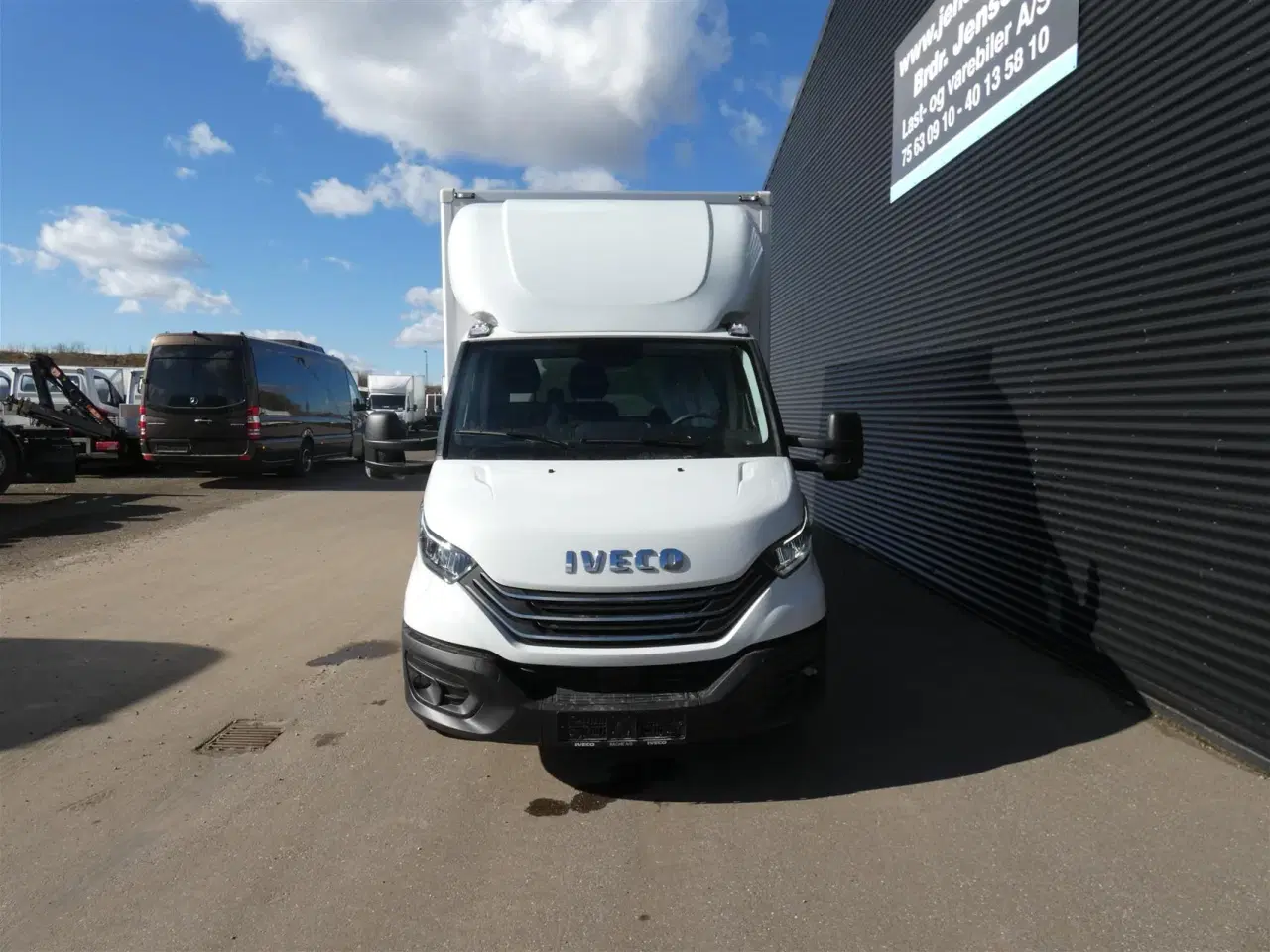 Billede 3 - Iveco Daily 35S18 4100mm 3,0 D m/Alukasse med lift 180HK Ladv./Chas. 8g Aut.