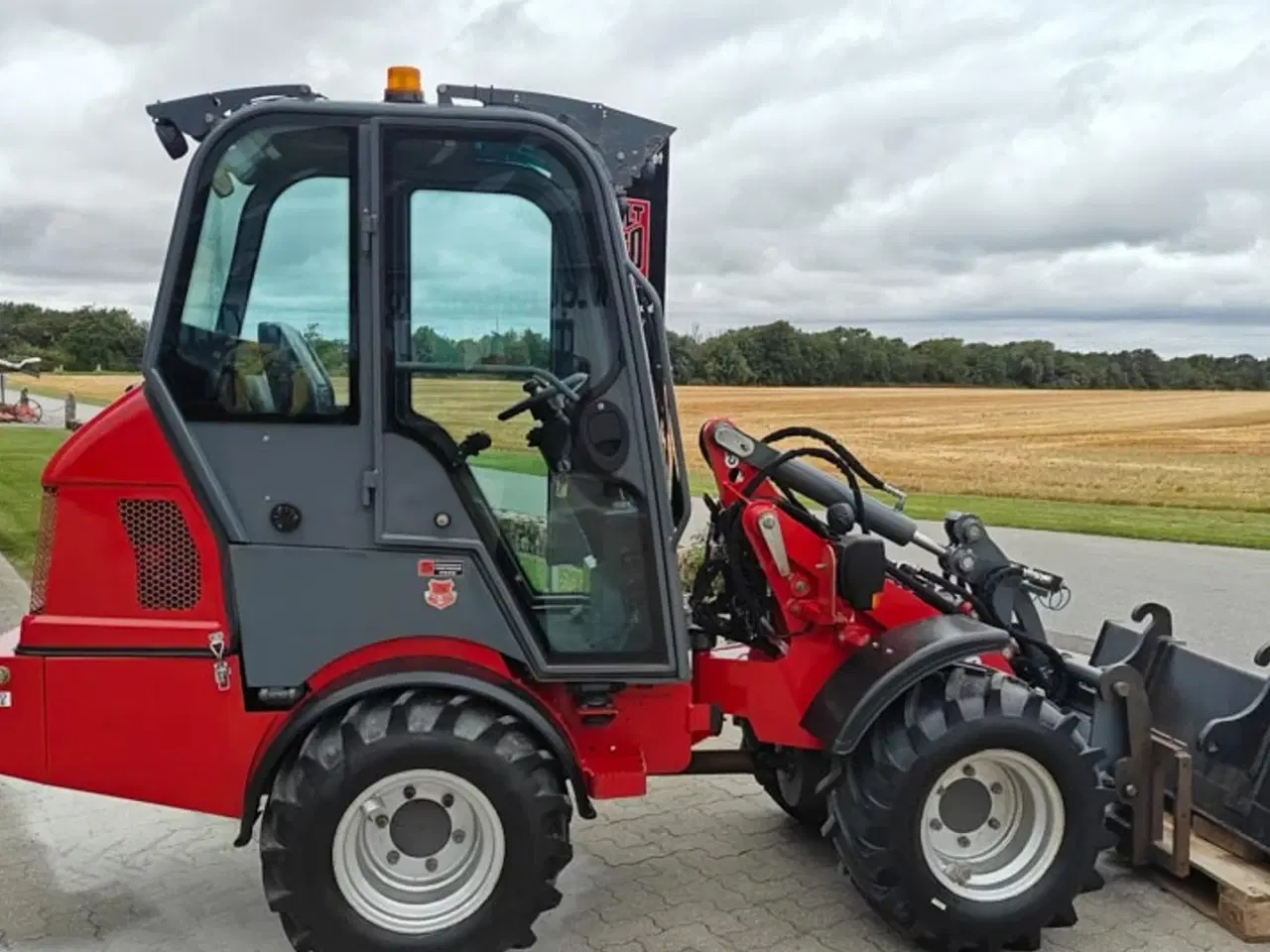 Billede 3 - Bernards W1650C