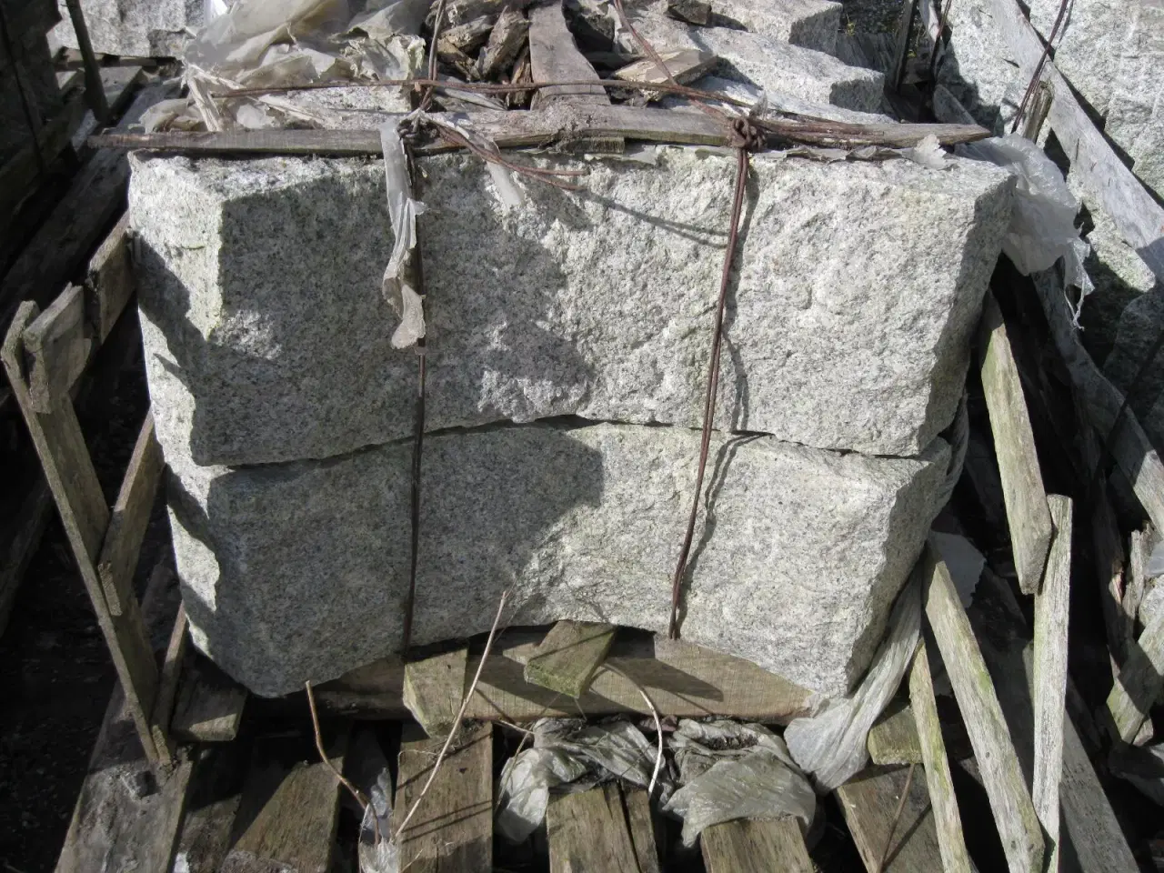 Billede 3 - Granit radiuskantsten