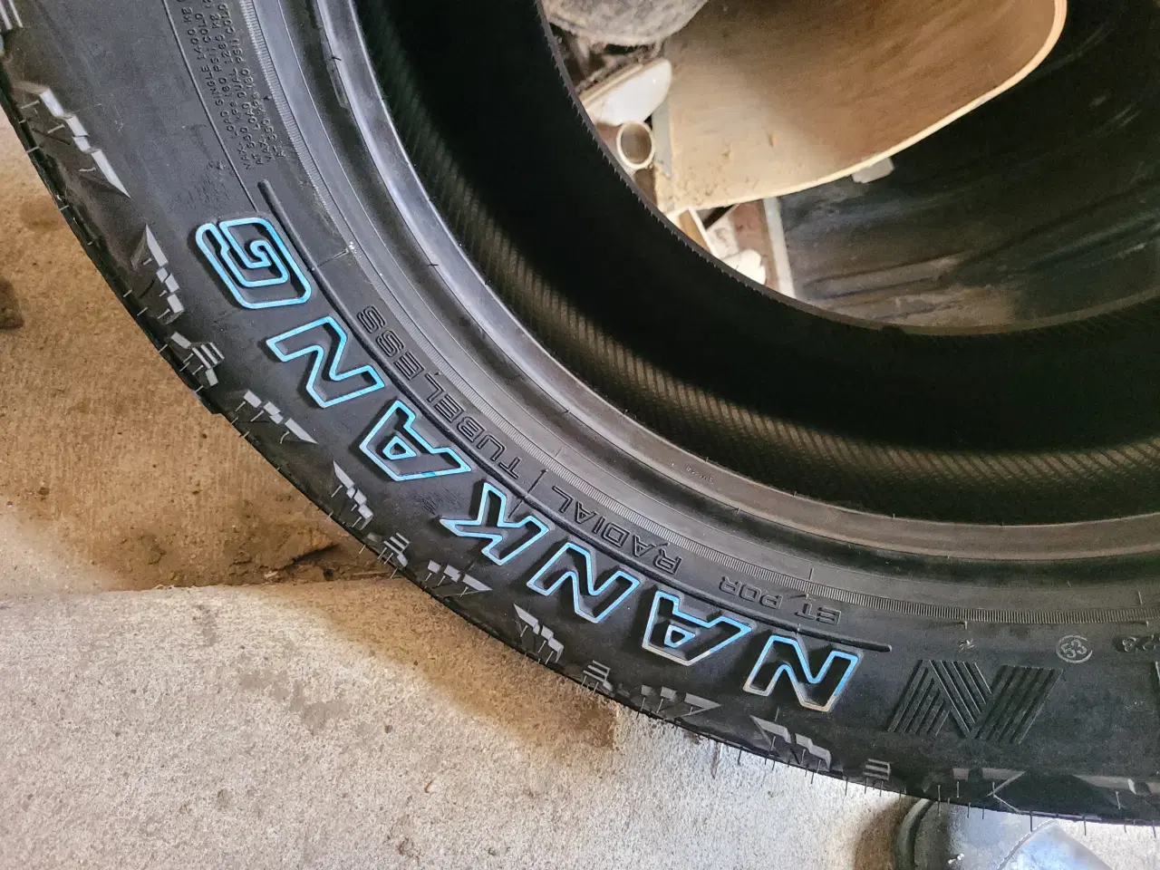 Billede 4 -  265/65 r 17 "