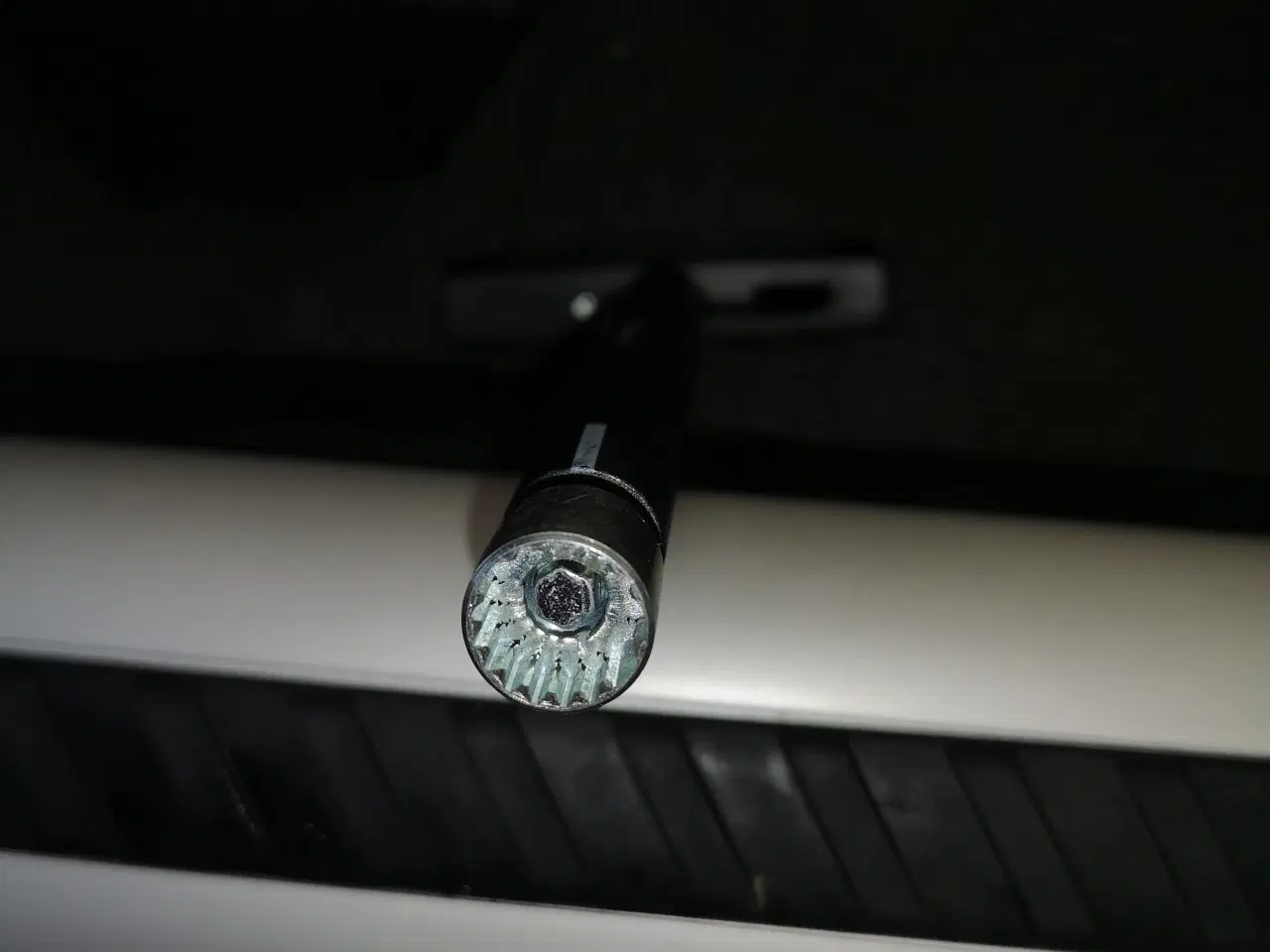 Billede 4 - Tagbøjler Audi Q3 19 E126 R-03 0602 83A.071.151 Li