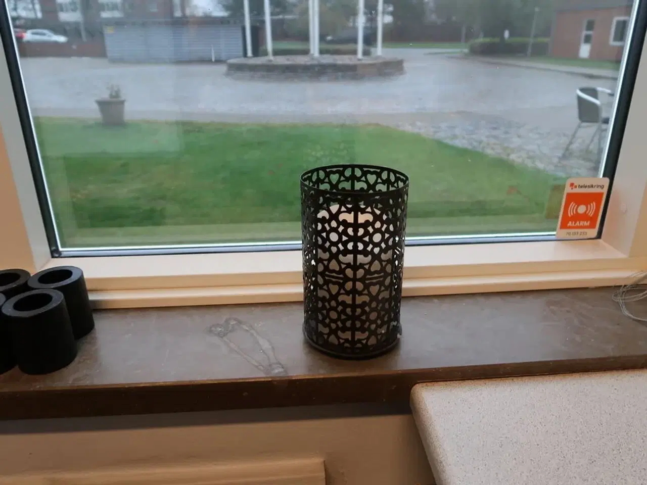 Billede 3 - Skilt, gavepapir, vaser m.m.