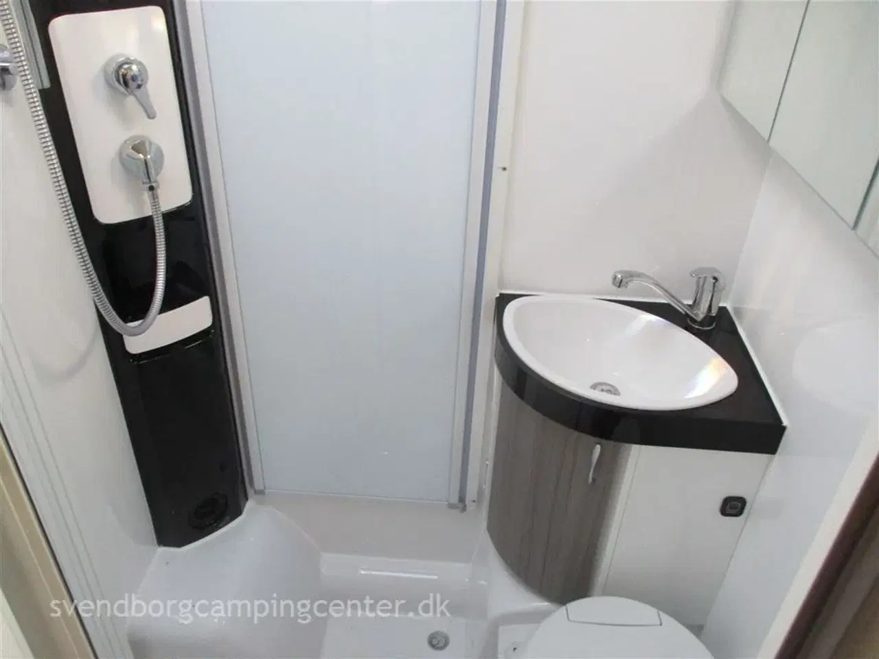 Billede 14 - 2022 - Hobby Ontour Edition V65 GE   Køreklar camper med alt i udstyr.  Skal ses og har kun kørt 24000 km fremstår som en ny.