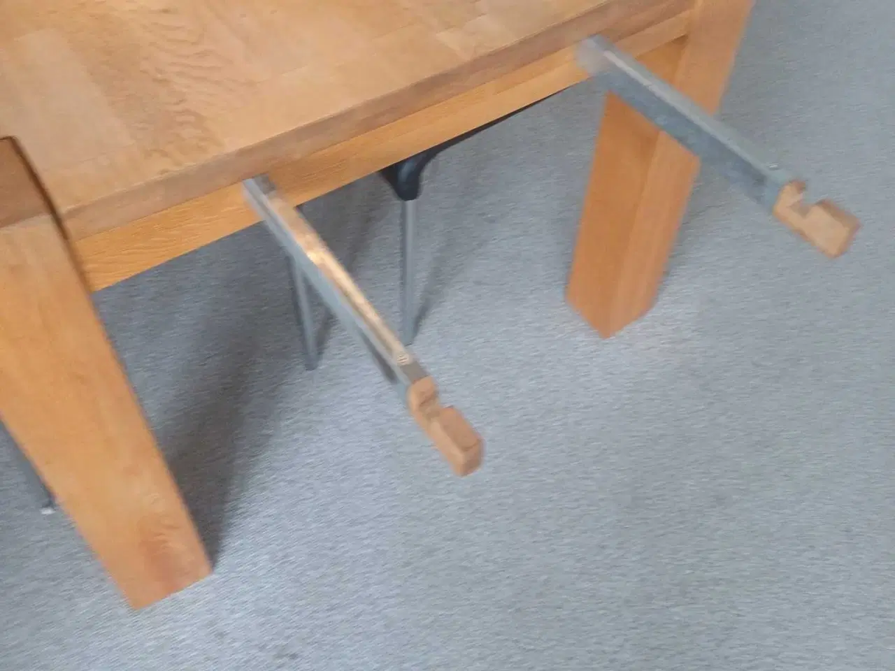 Billede 1 - Spisebord 