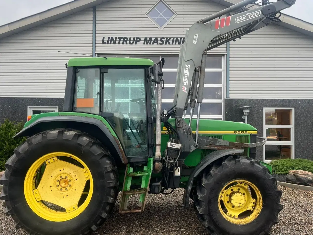 Billede 7 - John Deere 6506 Med frontlæsser og vendegear ved rattet samt nye fordæk