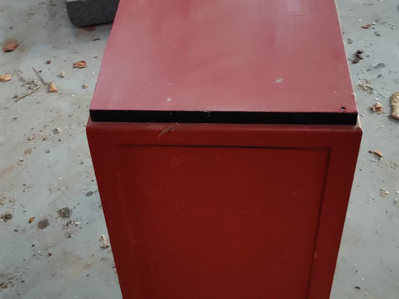Billede 4 - Lille rød kommode