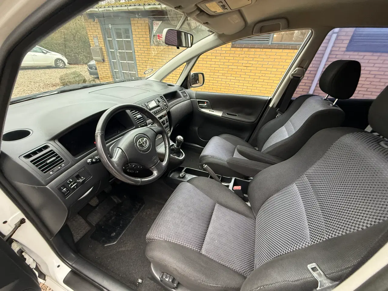 Billede 7 - Totota corolla verso med lav km