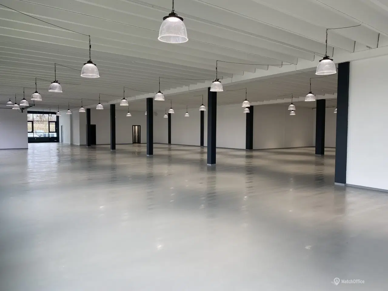 Billede 1 - 1507-16: Baldersbækvej 24A, st., 2635 Ishøj – 1180 m2