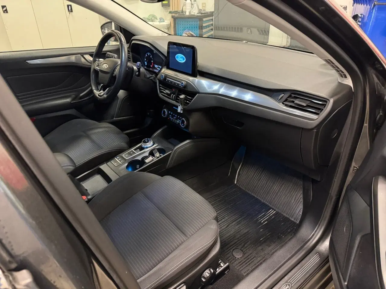 Billede 16 - Ford Focus 2,0 EcoBlue Active Business stc. aut.