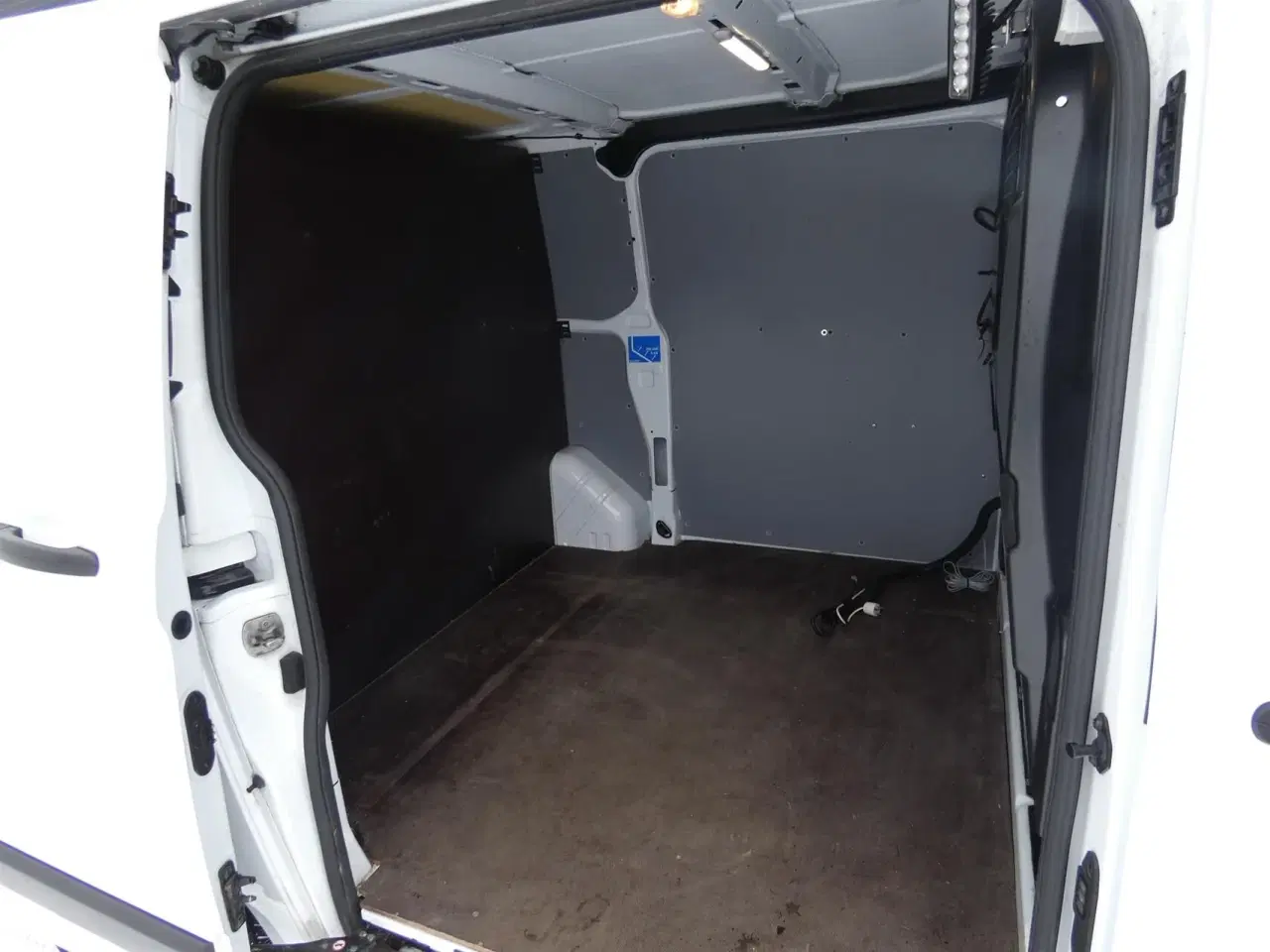 Billede 9 - Ford Transit Custom 280 L1H1 2,0 TDCi Trend 130HK Van 6g