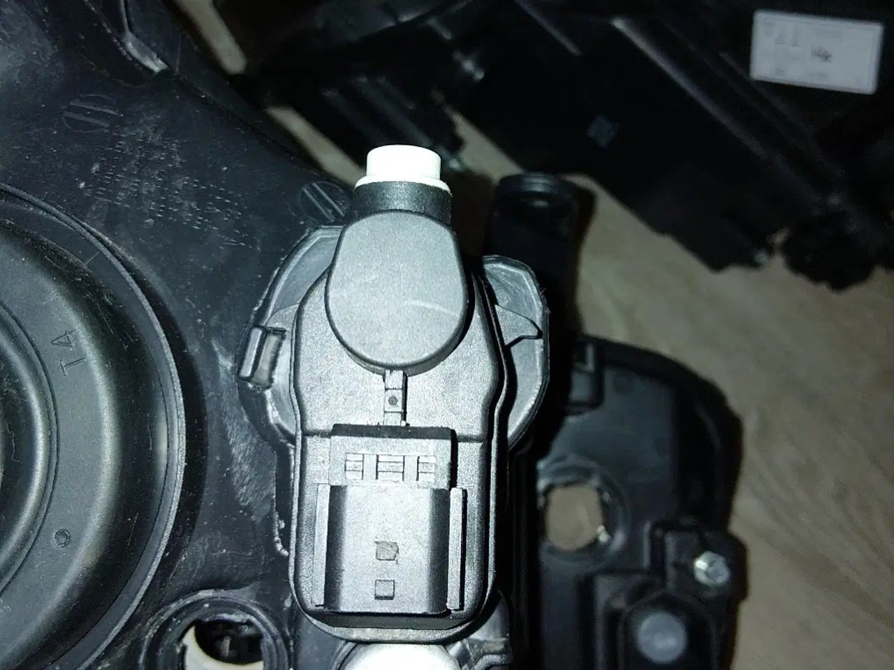 Billede 5 - Suzuki SX4 forlygter.