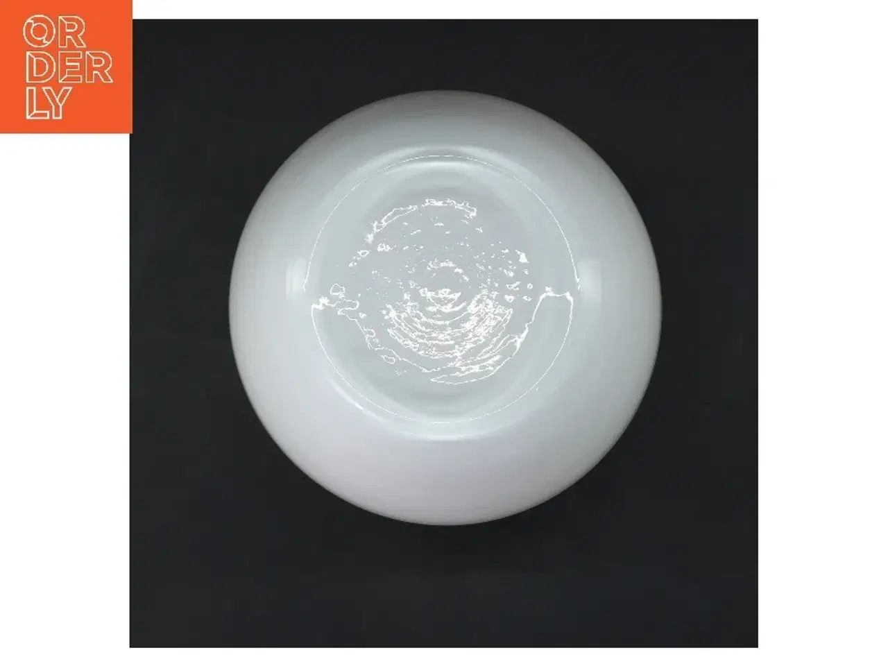 Billede 2 - Hvid vase fra Herstal fra Herstal (str. Ø 8 cm længde 23 cm)