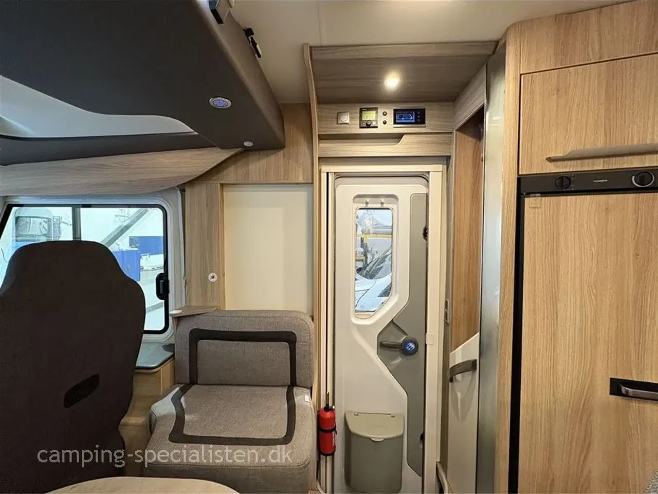 Billede 13 - 2018 - Knaus Sky I 700 LX   Knaus Sky I 700 LX model 2018 - kan nu ses hos Camping-Specialisten.dk