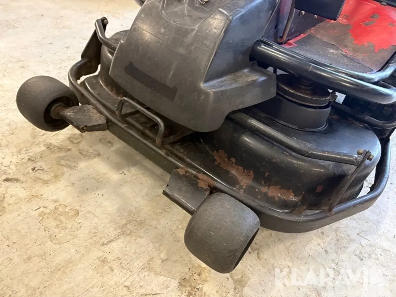 Billede 9 - Græsslåmaskine Jonsered FR2113MA