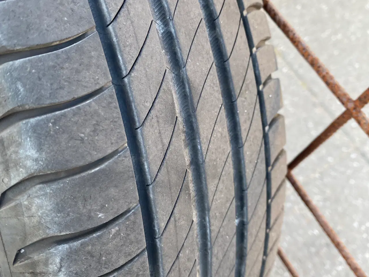 Billede 5 - Originale Toyota alufælge med sommerdæk 