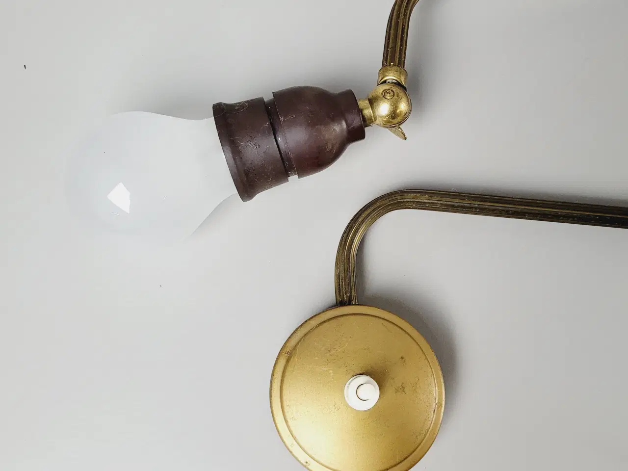 Billede 7 - ⭐️· Vintage Væglampe / Udtrækslampe af E.S. Horn -