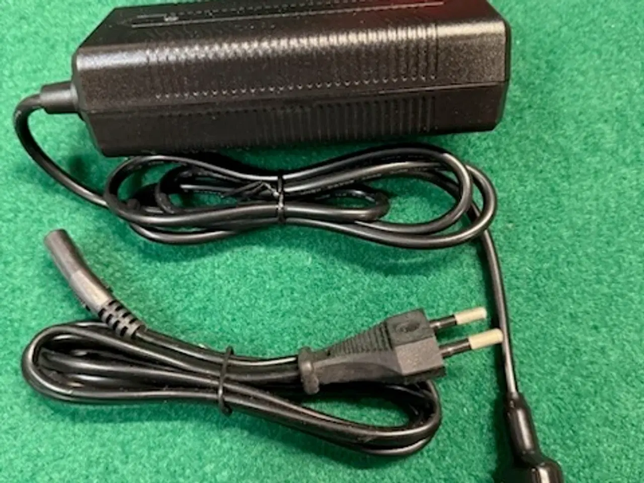 Billede 5 - LITHIUM Golf batteri 14 Volt / 20 Ah / 288 Wh