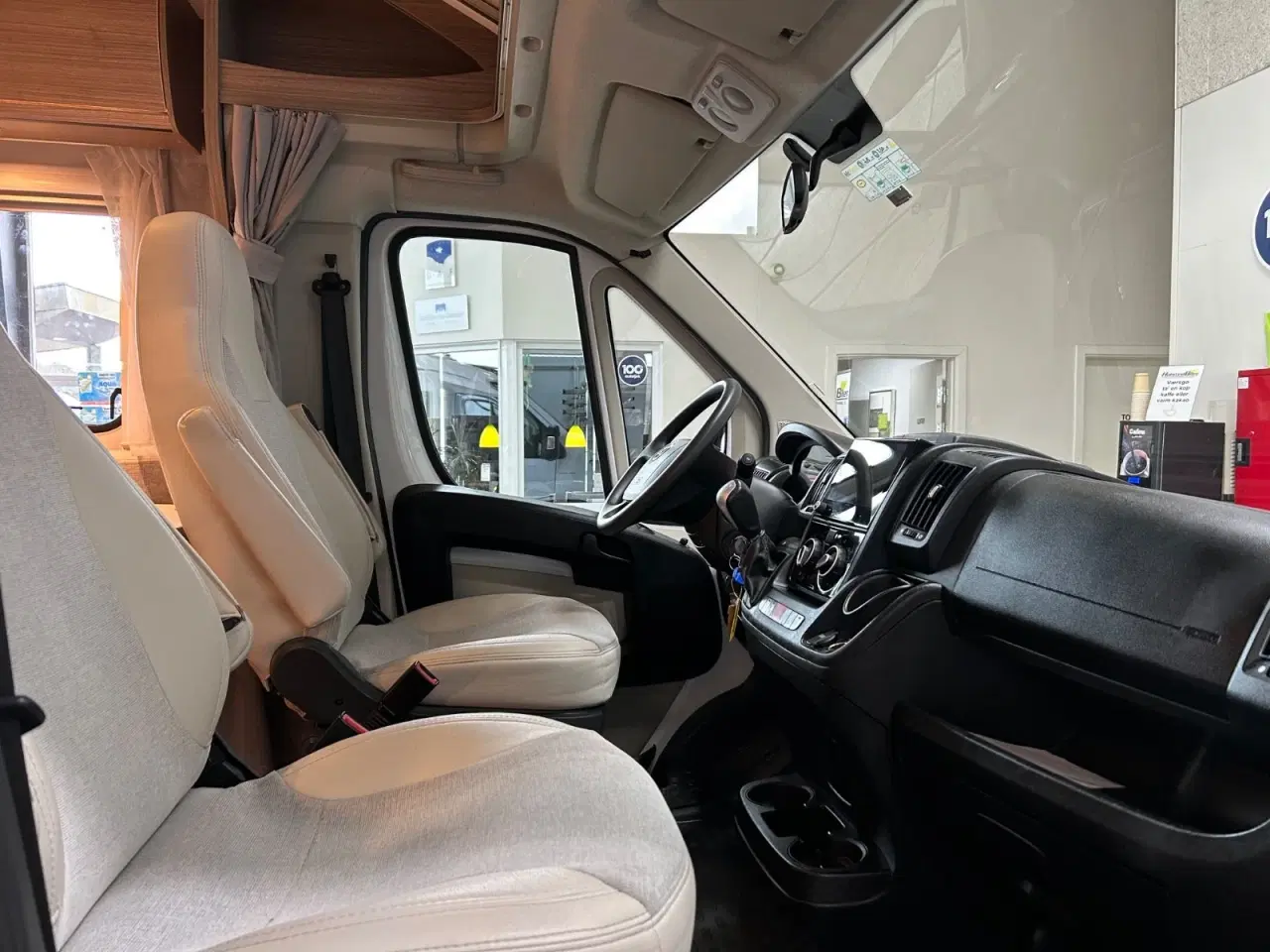 Billede 8 - Fiat Carado 2,3 MJT T447 aut.