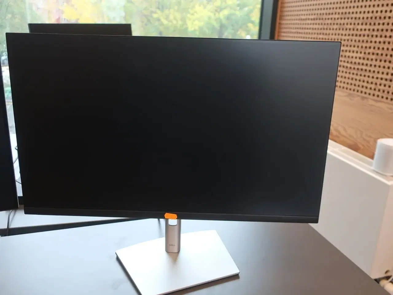 Billede 7 - 2 stk. 27" DELL skærme samt dockingstation og tastatur