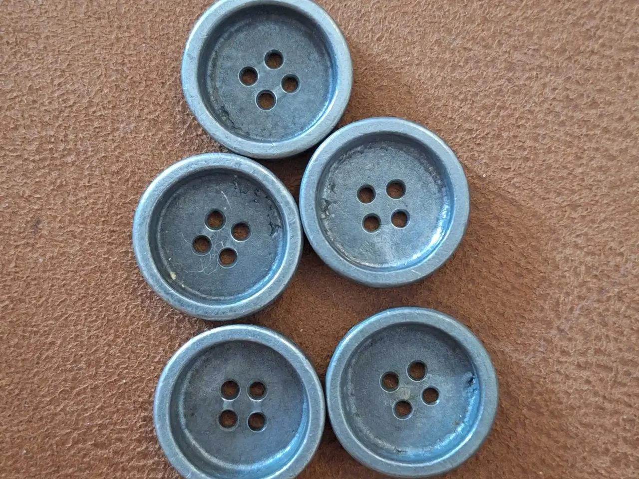 Billede 1 - Metal knapper 
