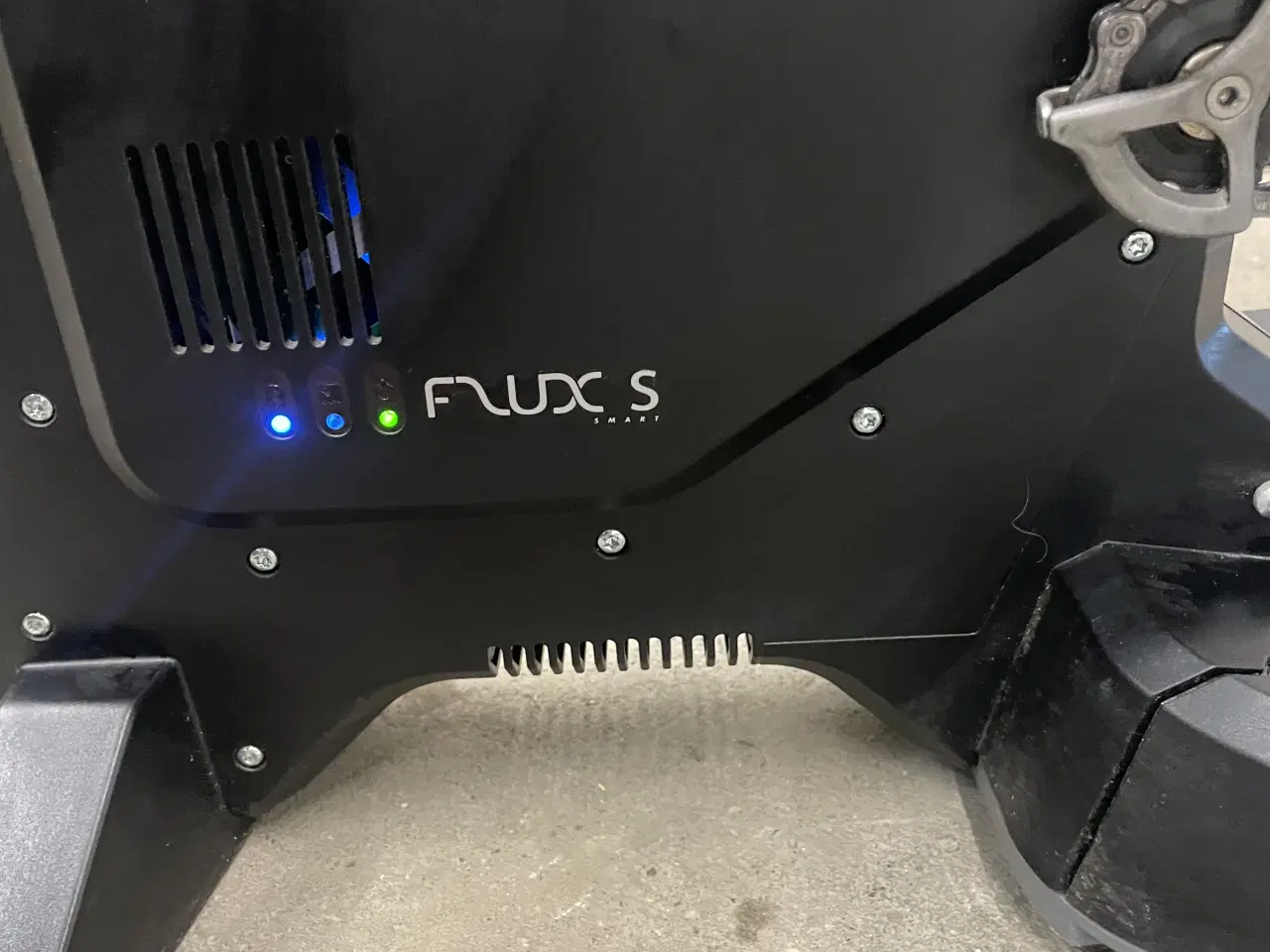 Billede 3 - Tacx flux s smart inkl. cykel, tv og appel tv