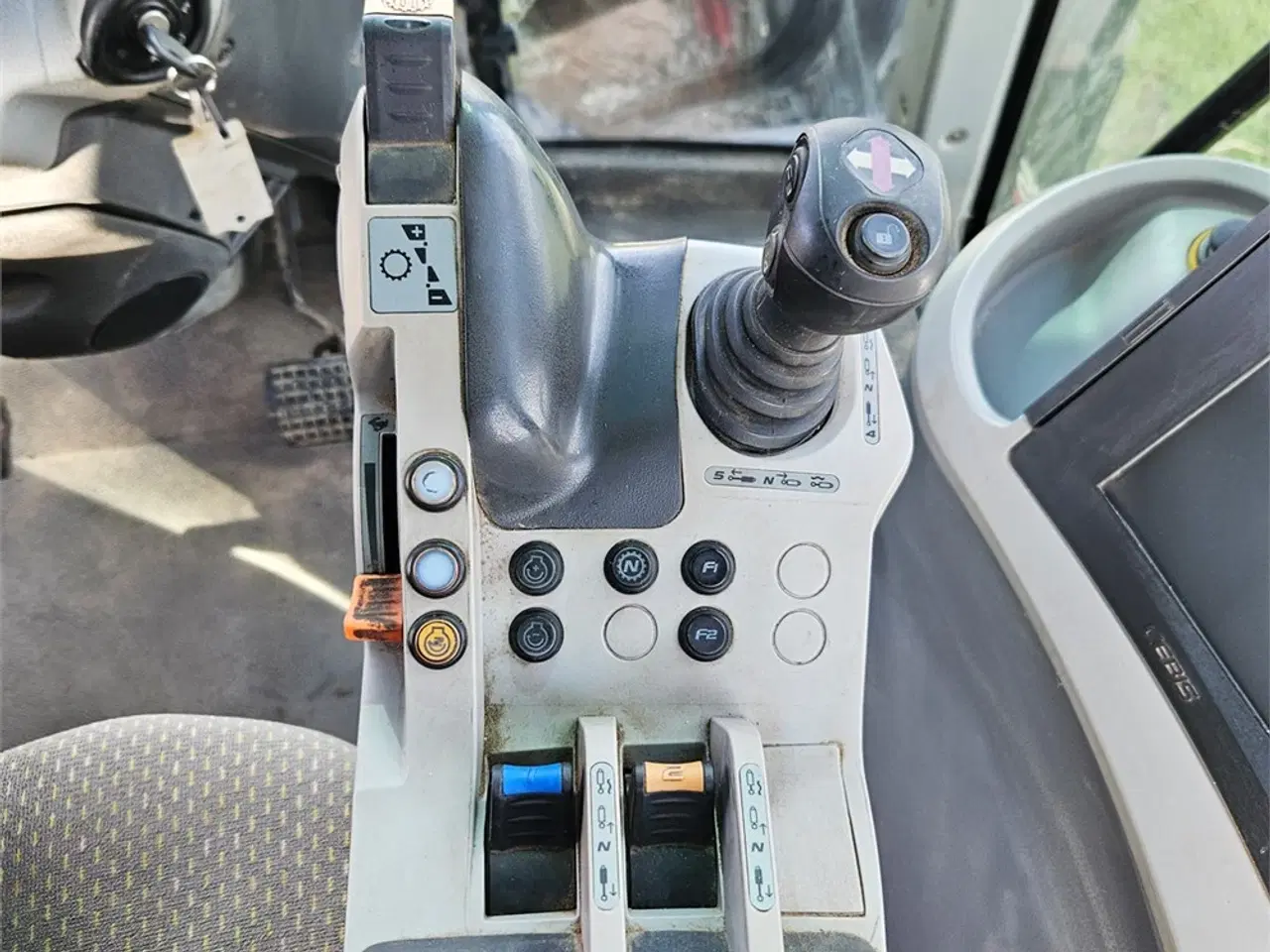 Billede 12 - Claas 640 Cebis - Få timer