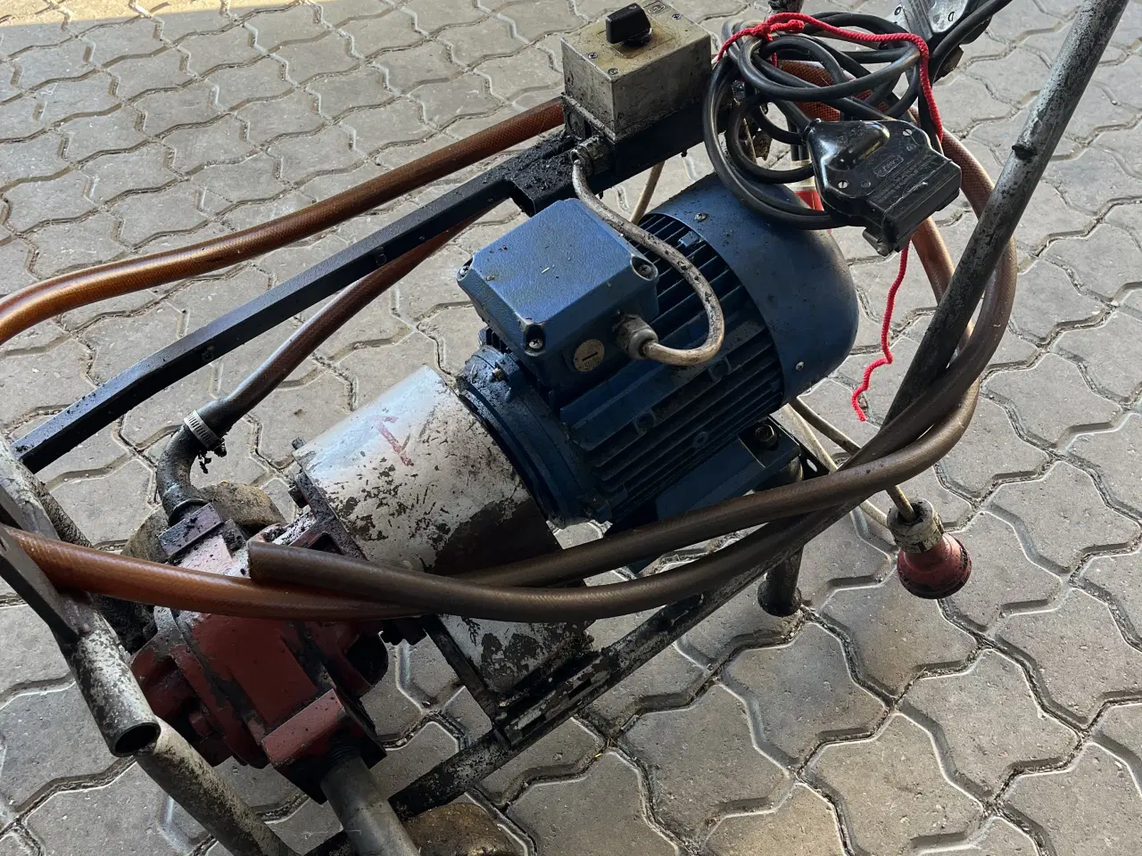 Billede 1 - El-oliepumpe (vogn)