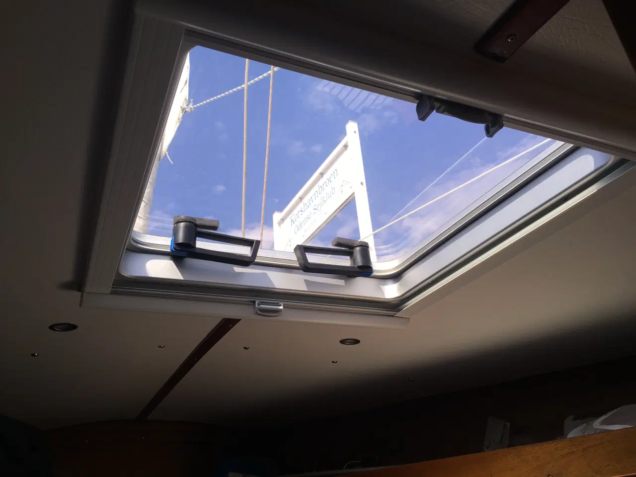 Billede 12 - Velsejlende Omega 34 sælges