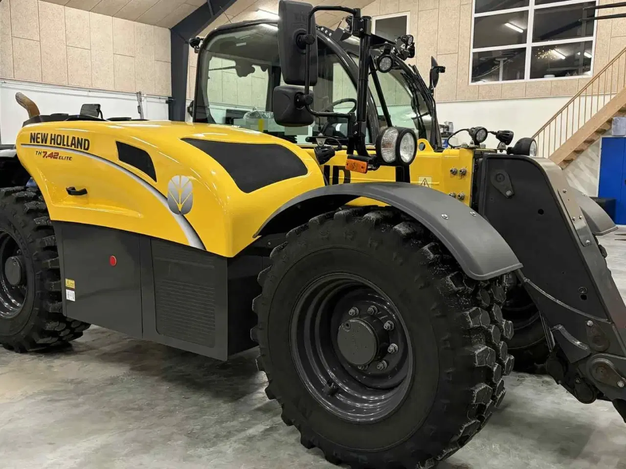 Billede 1 - New Holland TH 7.42 Elite
