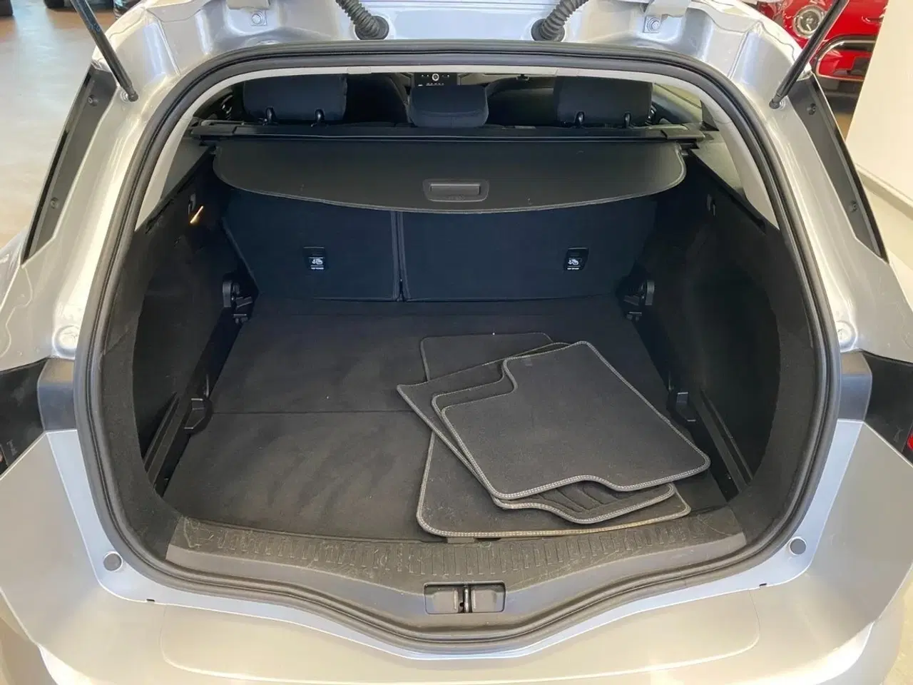 Billede 10 - Renault Megane IV 1,5 dCi 110 Intens Sport Tourer EDC