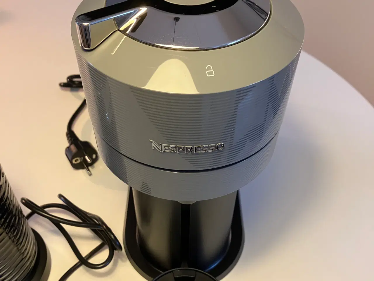 Billede 4 - Nespresso Vertuo Next de Luxe + Aerochino 