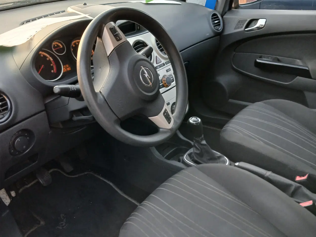 Billede 7 - Opel Corsa 1,4 en ejers bil