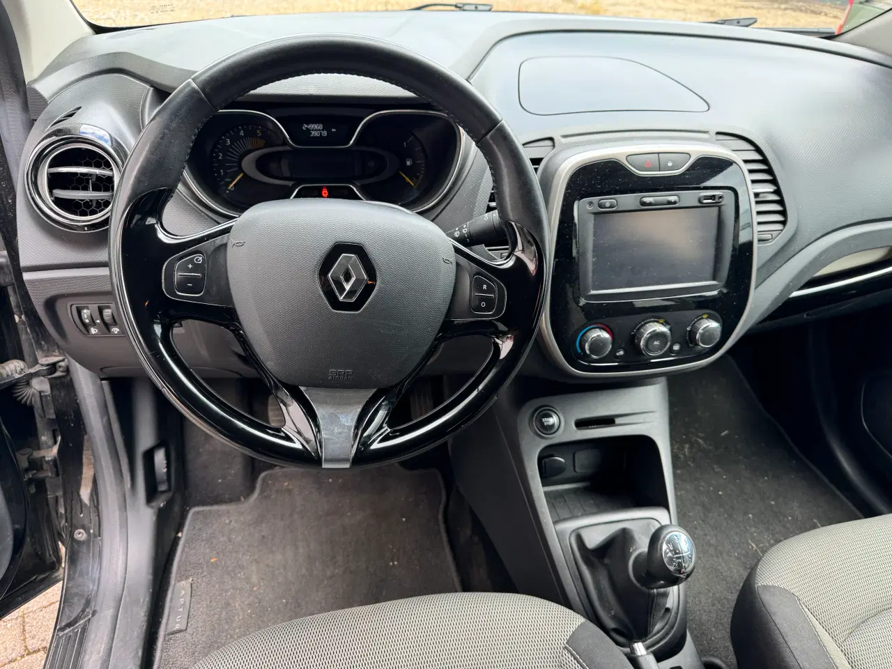 Billede 7 - Renault Captur 1.5 dci 90, årg 12/2015