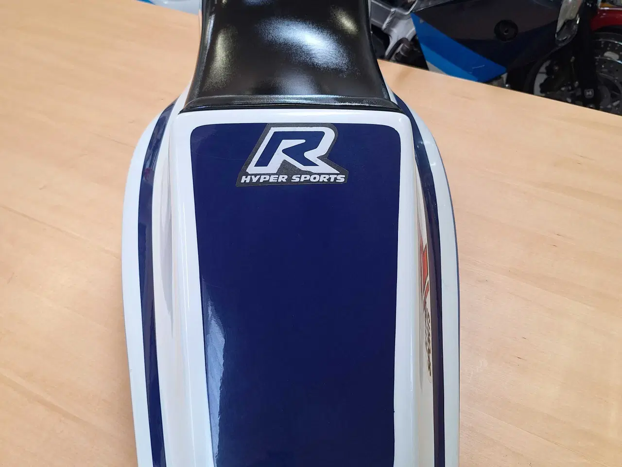 Billede 2 - GSXR 750 1991 Race bagende
