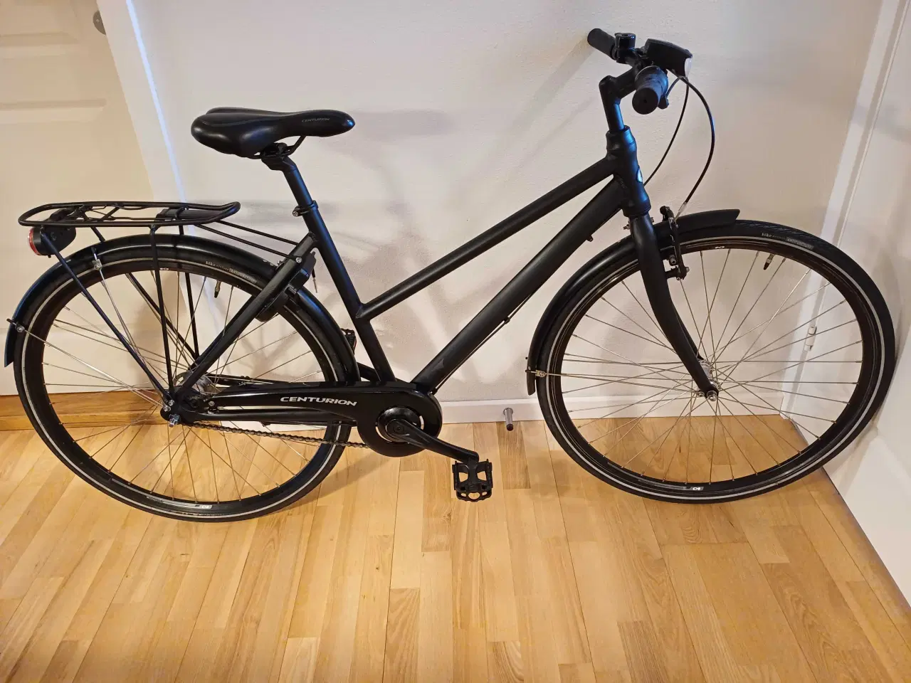 Billede 1 - Centurion "Står som ny"